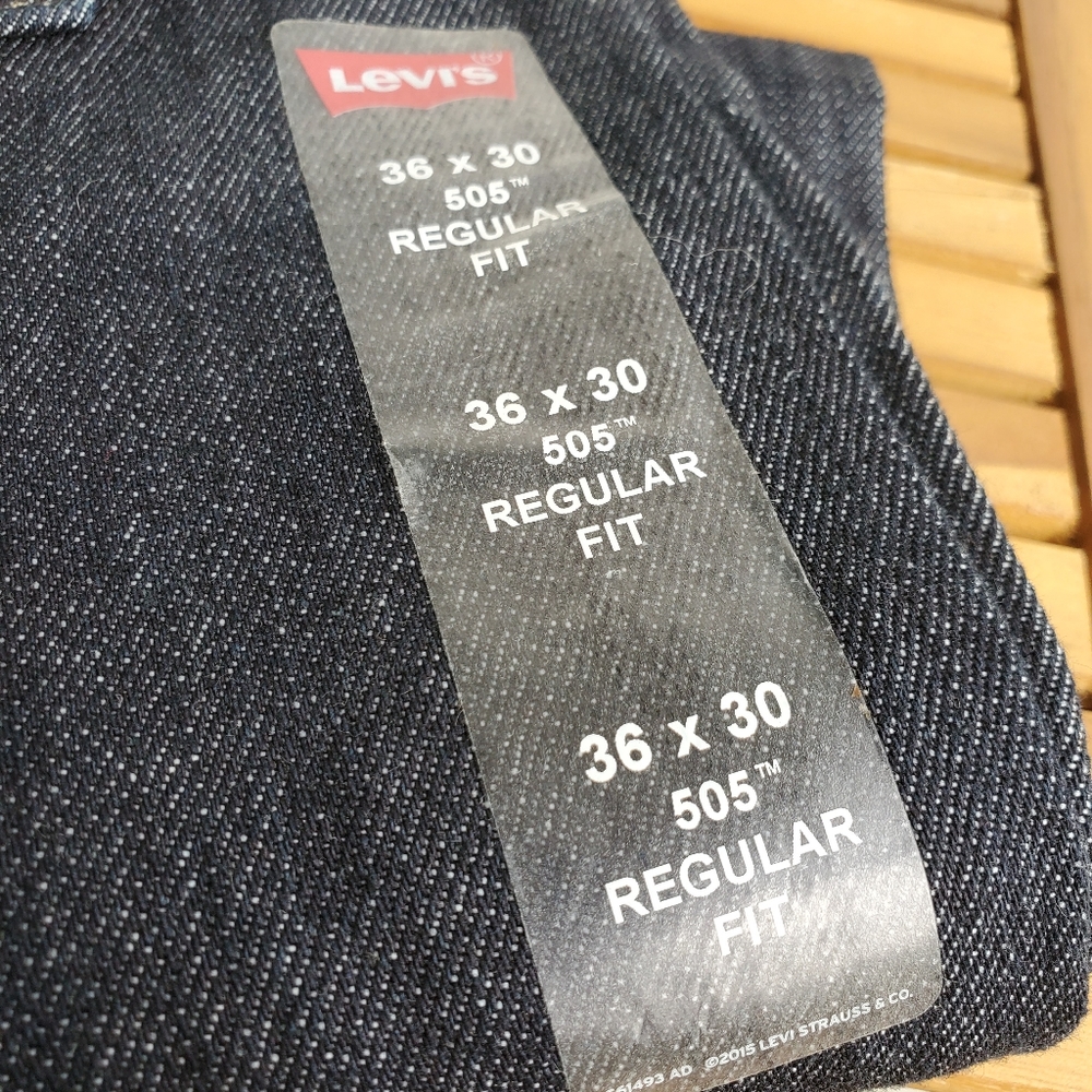 Levi's 505 Straight Leg Jeans - Picture 2 of 5